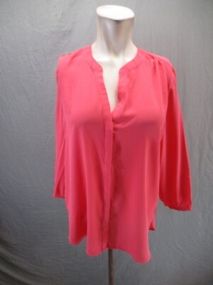 Grace Size S Womens Coral V-Neck 3/4 Sleeve Pleated Back Sheer Hi-Low Blouse 969