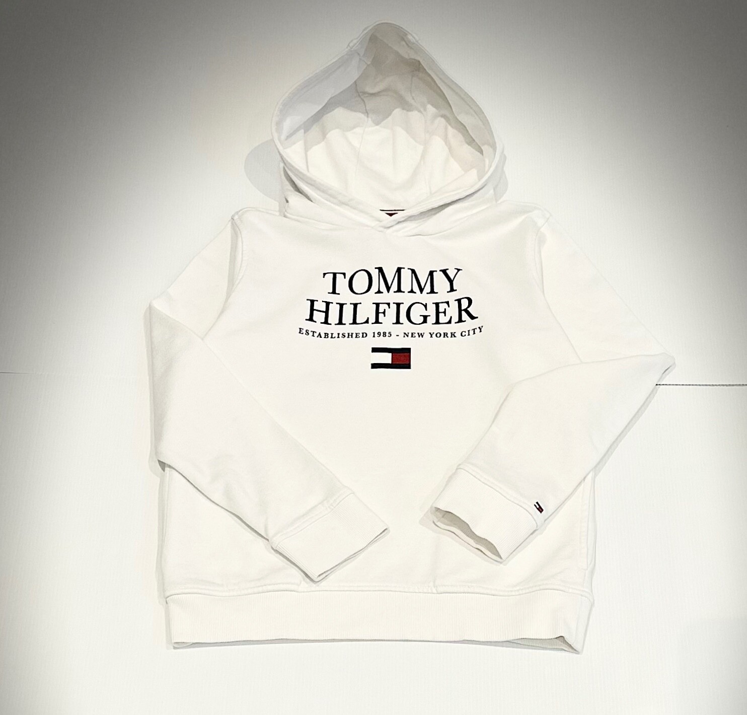 Tommy Hilfiger Boys' White Logo Embroidery Hoodie 10-11 Years image 3