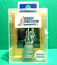 Vintage NASA Kennedy Space Centre Shuttle & Astronaut Pewter Thimble Made In USA