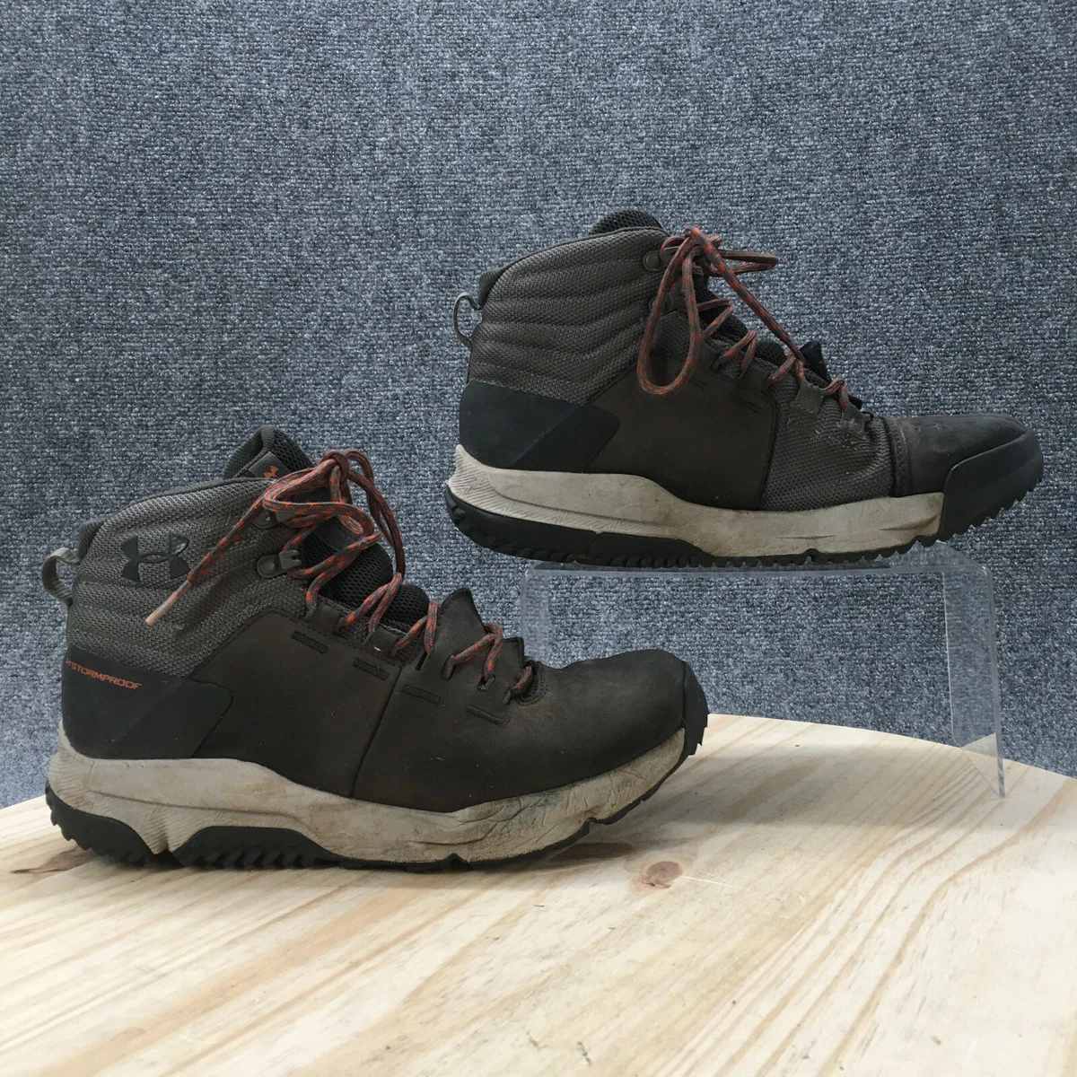 Under armour men's culver low waterproof hotsell hiking shoe