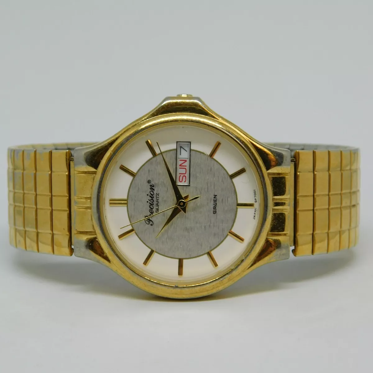 Romani top valentino watch