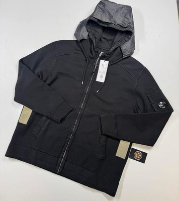CP Company 161A Diagonal Fleece Hooded Full Zip Sweatshirt in Black.    XXL