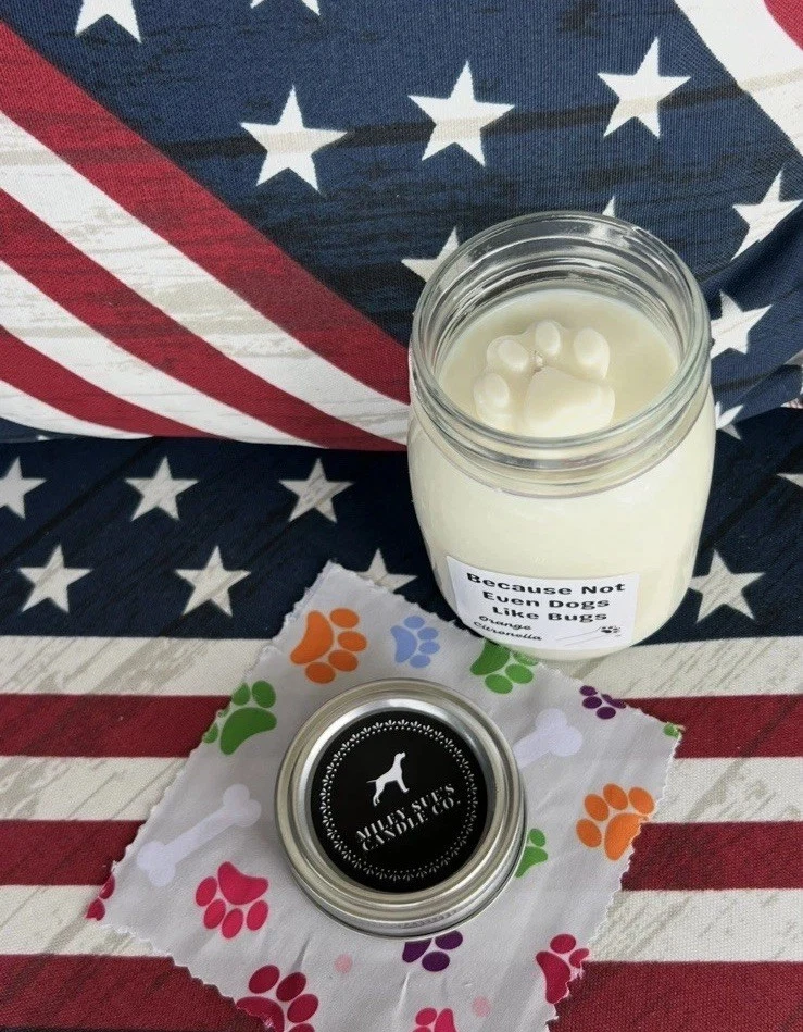 Soy Dog Candle Dogs Orange Citronella Scent 16oz Glass Jar Outdoor Repels Bugs - Image 4 of 4