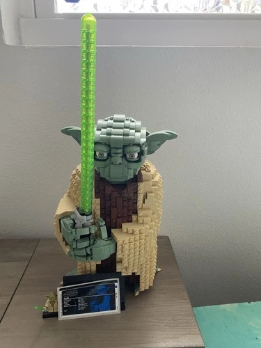 Lego Star Wars 75255 Yoda Buildable Figure Complete Set w/ Minifigure And Plaque