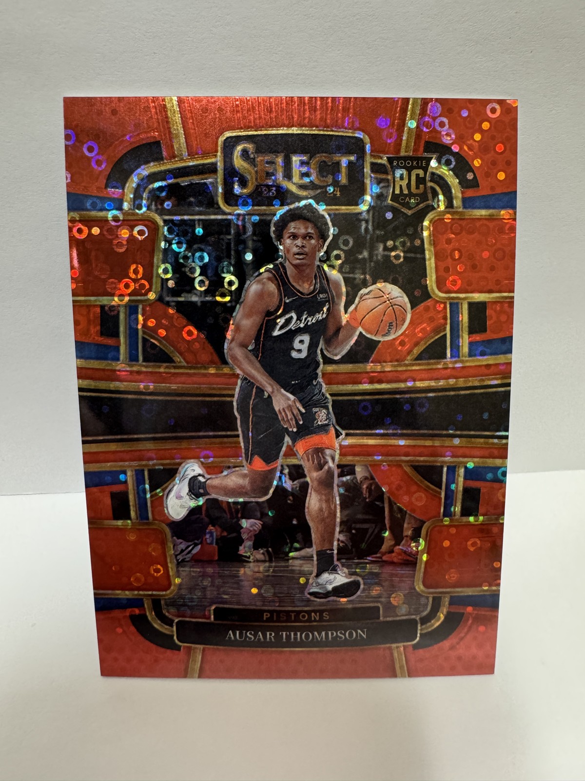AUSAR THOMPSON 2023-24 Panini Select - Concourse #95 Red Disco Prizm /49 (RC)