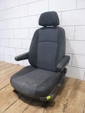 Sitz Mercedes Vito 639 vorne links Stoff Armlehne