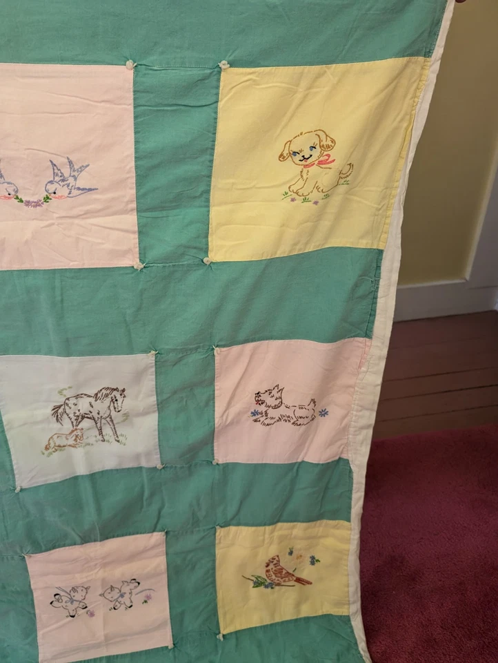 Edredón bebé bordado vintage Foto 4 de 4