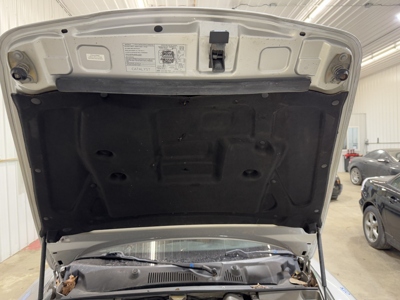 03-06 MASERATI SPYDER FRONT HOOD PANEL BONNET GRIGIO TOURING METALLIC 236649