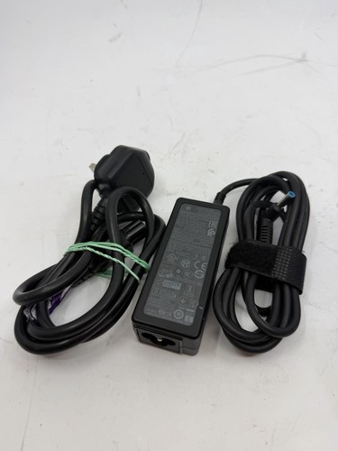 Original HP Laptop Netzteil Ladegerät R-41013323 13252 IBC 60950-1 19,5V 45W