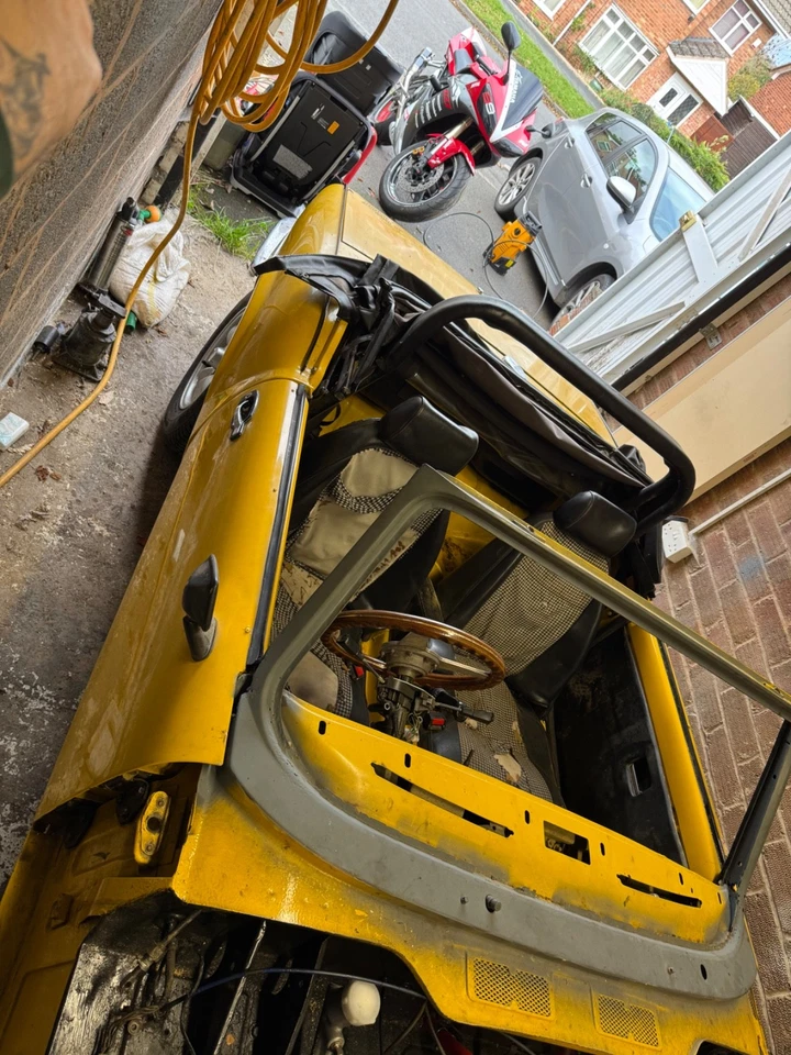 triumph spitfire 1500 - Image 2 of 4