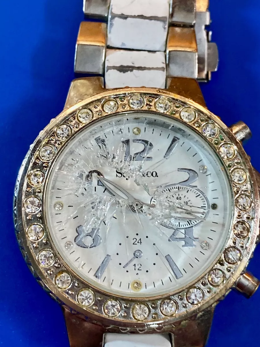Wrist watch glass broken shop