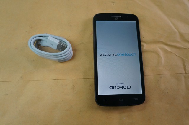 ALCATEL ONETOUCH Pop Icon - 4GB - Black (TracFone) FREE BUNDLE & SHIPPING