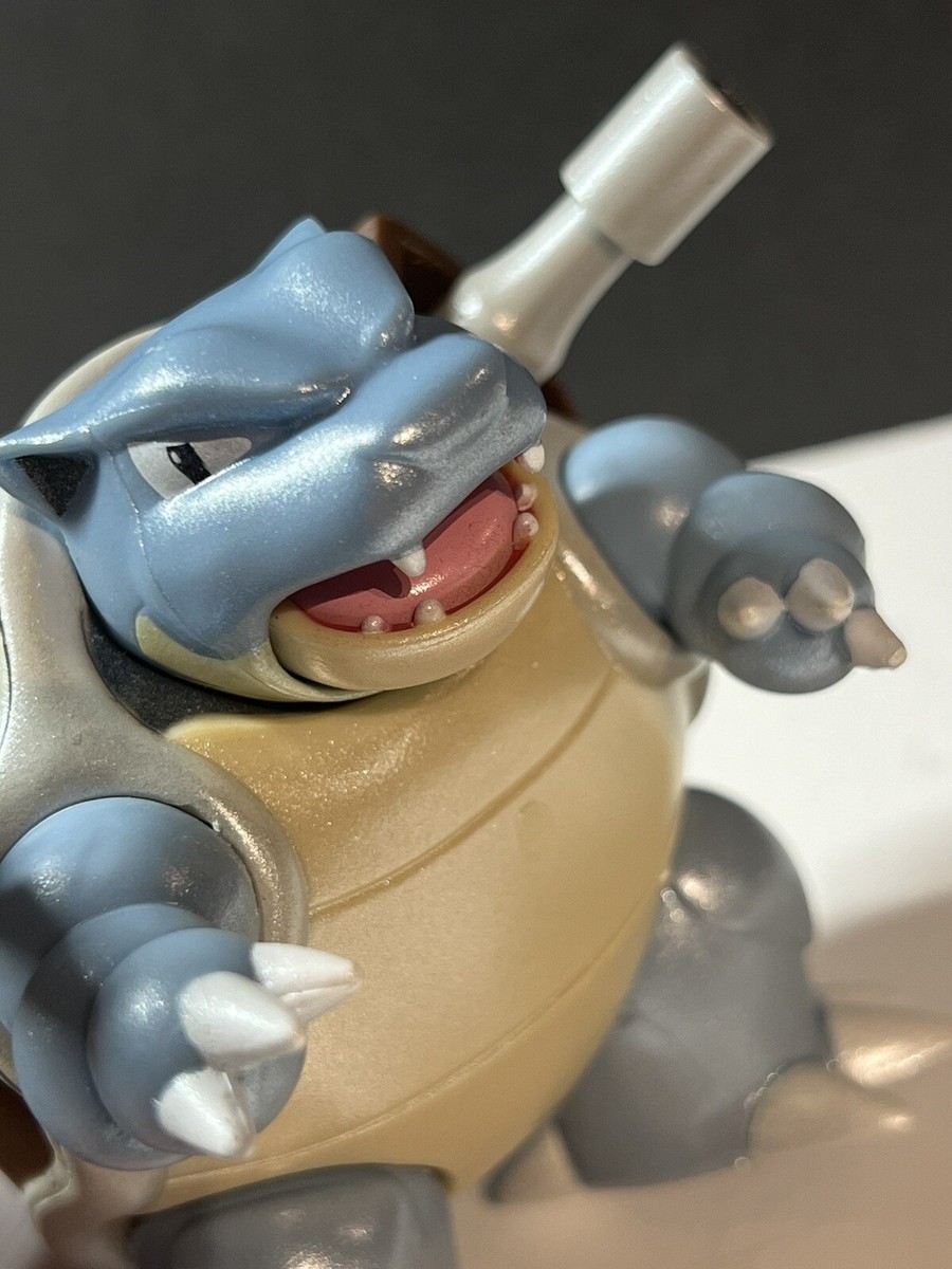 WCT　ギャラドス　Epic Battle　Wicked Cool Toys WICKED COOL TOYS POKÉMON EPIC BATTLE GYARADOS REVIEW! - YouTube