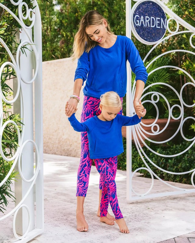 Lilly Pulitzer Girls Luxletic Mini Emmaline Pullover Top XS 2-3 Years 274479
