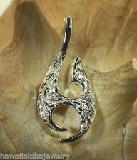 20MM HEAVY 925 SILVER ENGRAVED TRIBAL SCROLLS HAWAIIAN MAKAU FISH HOOK PENDANT