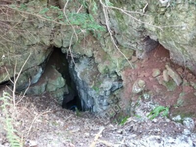 Foto 6x4 Mineneingang bei Crag Foot Es gibt viele alte Eisenerzminen um 2010