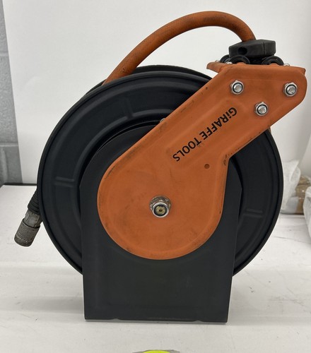 GIRAFFE TOOLS RETRACTABLE HOSE REEL 3/8" X 25' MAX PRESSURE 300 PSI/20BAR WP