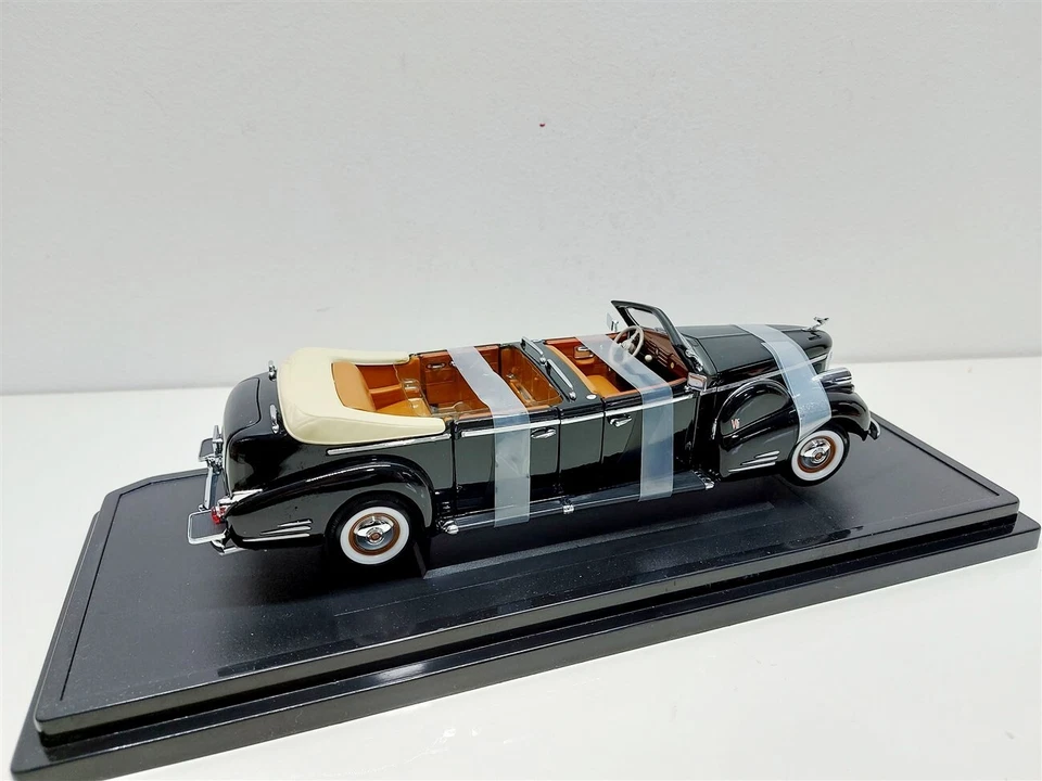 Cadillac V-16 Presidential Limo F. D. Roosevelt USA 1938 - 1/24 Road Signature - Immagine 4 di 4
