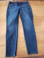 Signature by Levi Strauss & Co. Gold Label Women's Maternity Baby Bump Skinny  M