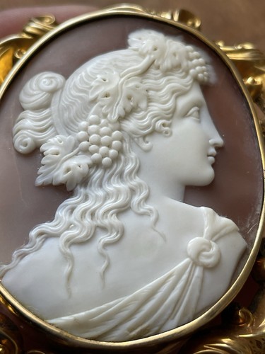 Large Antique Victorian Cameo 18ct Gold Brooch - Picture 4 of 16