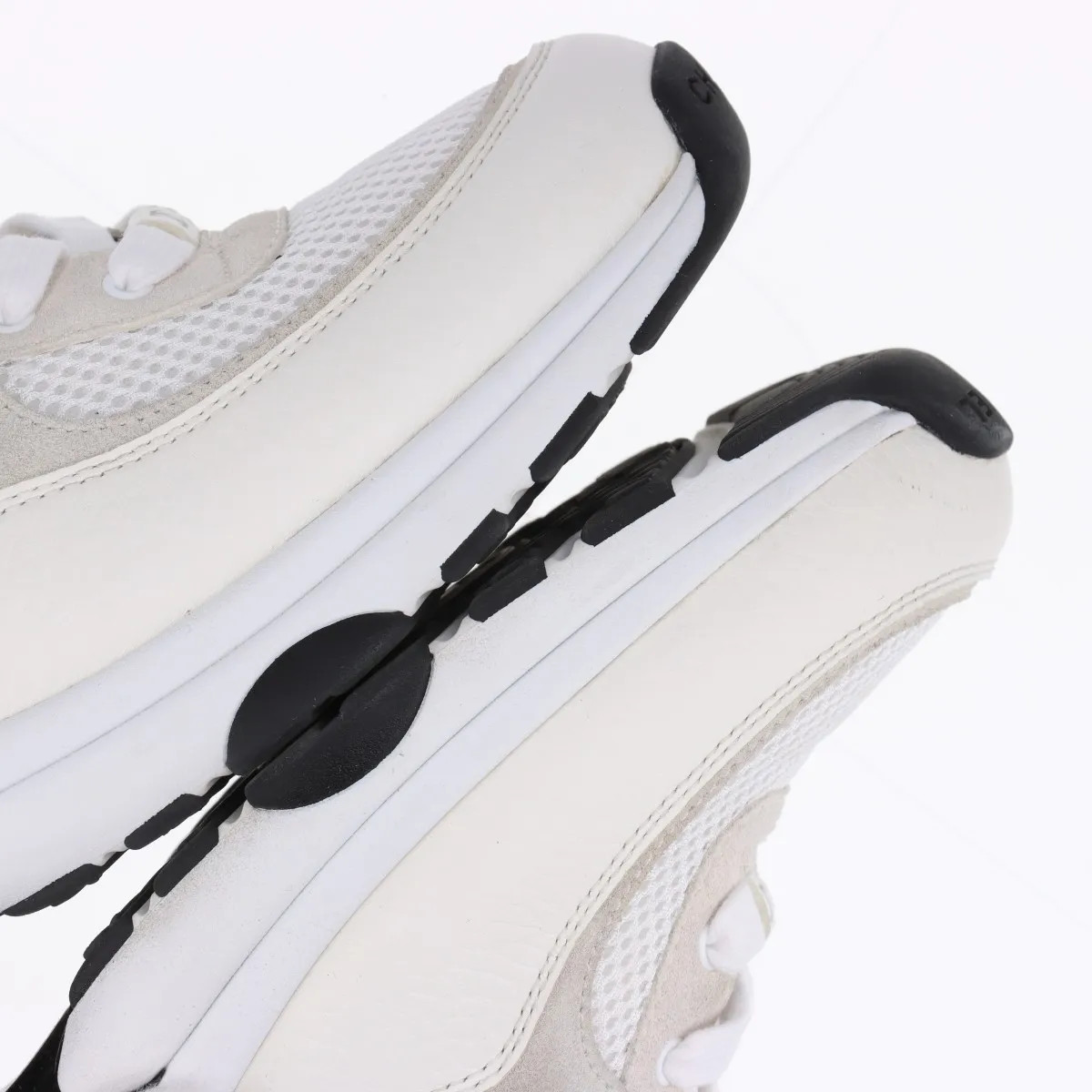 Chanel Coco Mark Leather x fabric Sneakers 40 Unisex White x black G38299 Mesh thumbnail 12