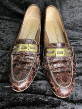 Salvatore Ferragamo Women s Loafers Brown Embossed Leather Gold Hardware Size 9B