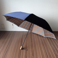 Burberry Nova Check Folding Umbrella Navy Unisex