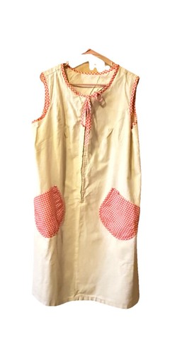Vintage Handmade House Dress / Muumuu Moo Moo Sleeveless Pockets