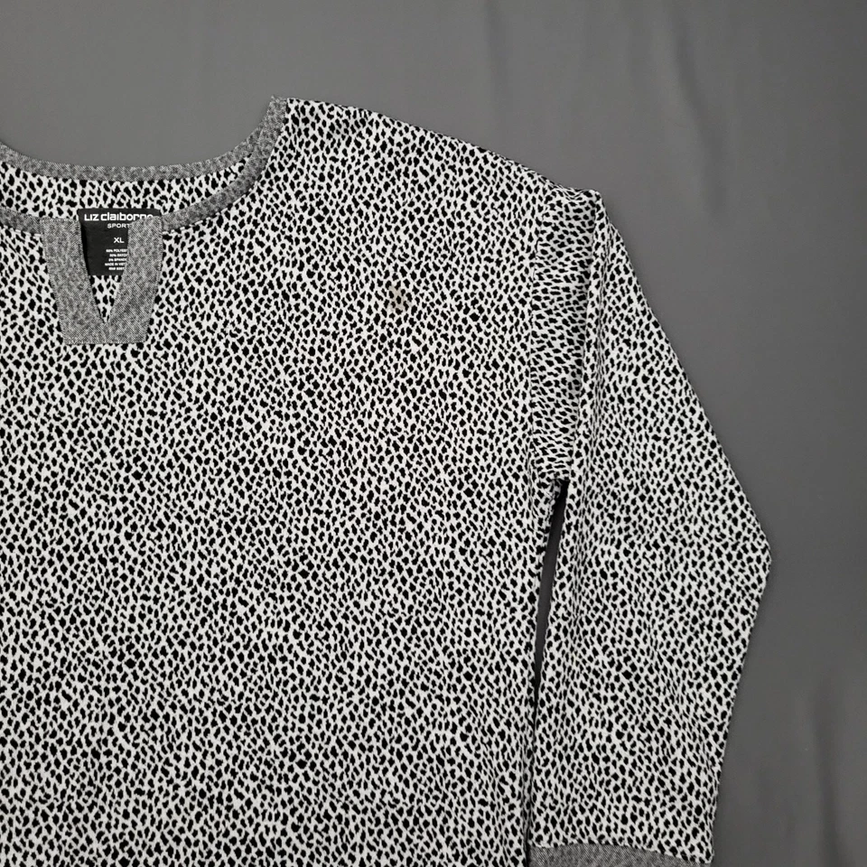 Suéter deportivo Liz Claiborne para mujer XL manga larga cuello en V estampado animal gris * Foto 3 de 4