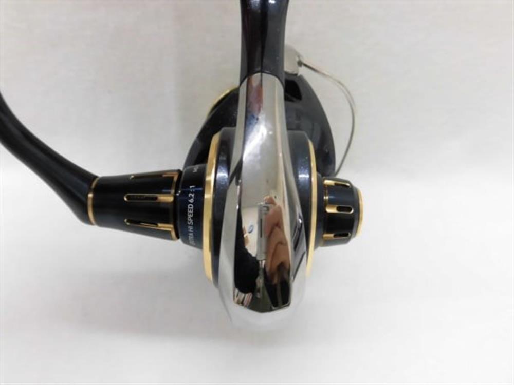 DAIWA 23 SALTIGA 4000-XH Spinning Reel USED A | eBay