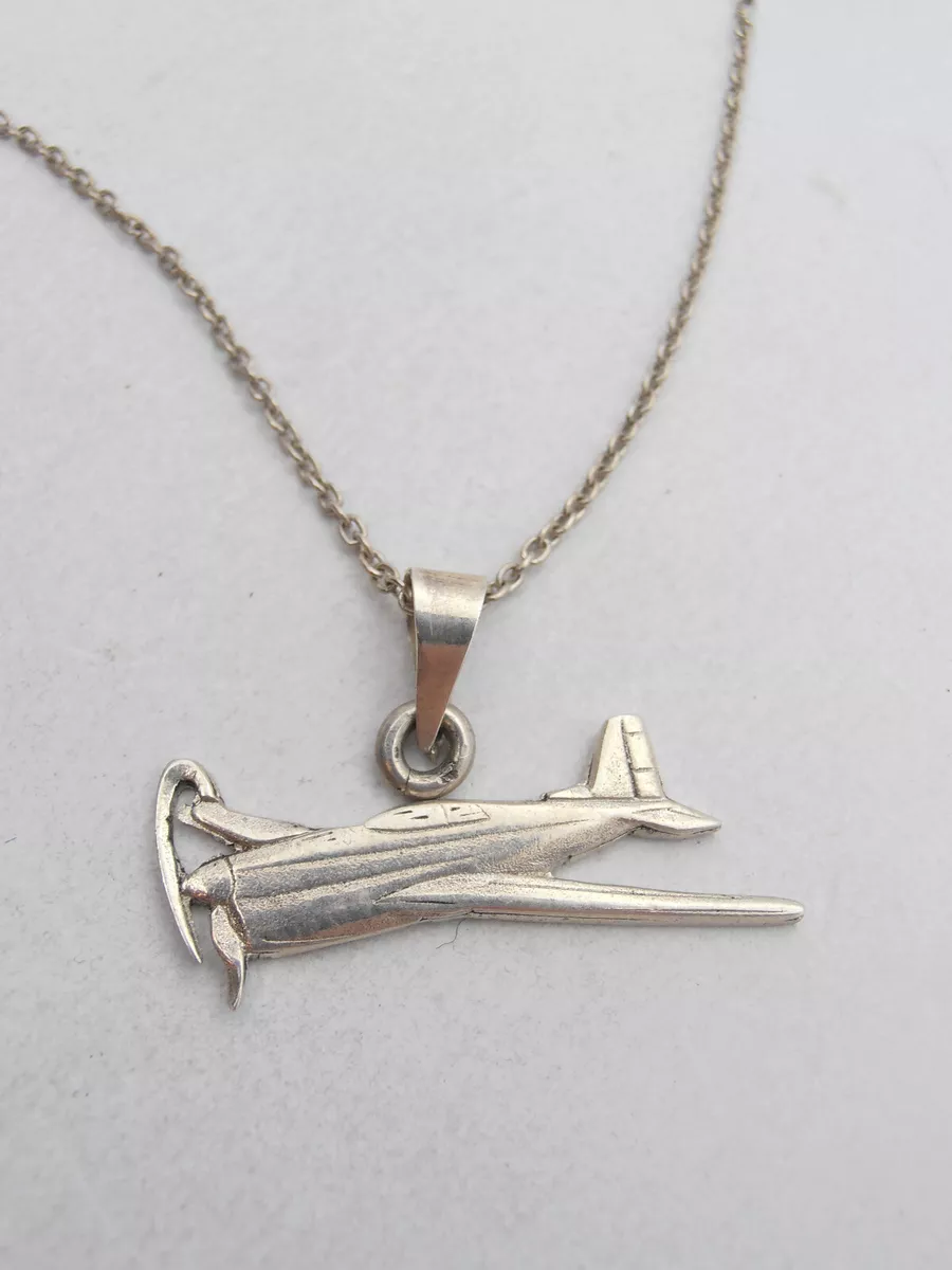 Aeroplane locket shop