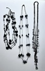 COSTUME JEWELRY NECKLACE  LOT VTG -NOW BEADED FAUX PEARL & LUCITE BEADS GREY BLK — photo 3