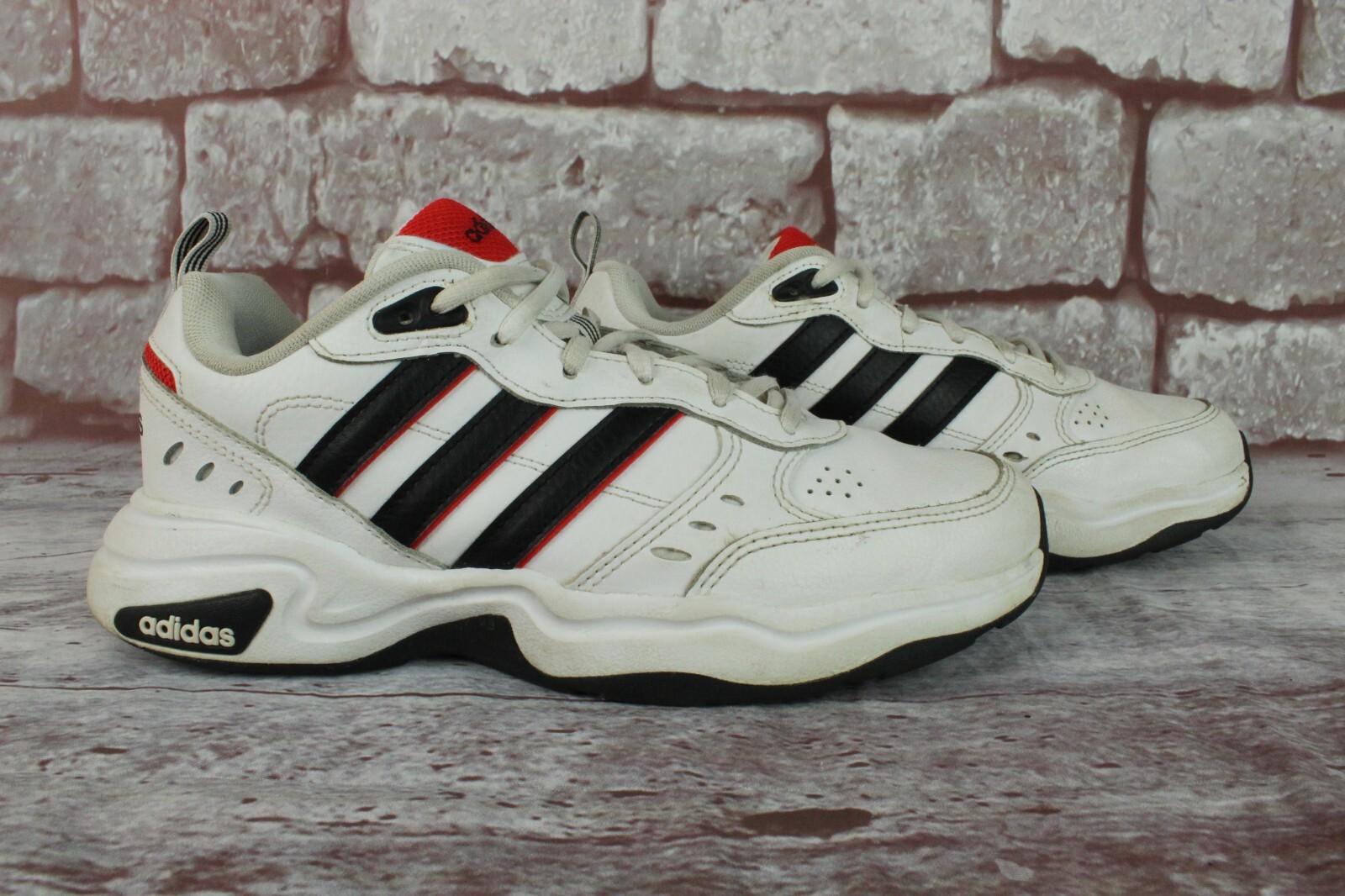 adidas 39