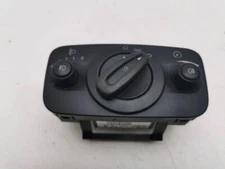 Ford Grand C-MAX 2011 Light Switch AV6T13A024 AMD125105