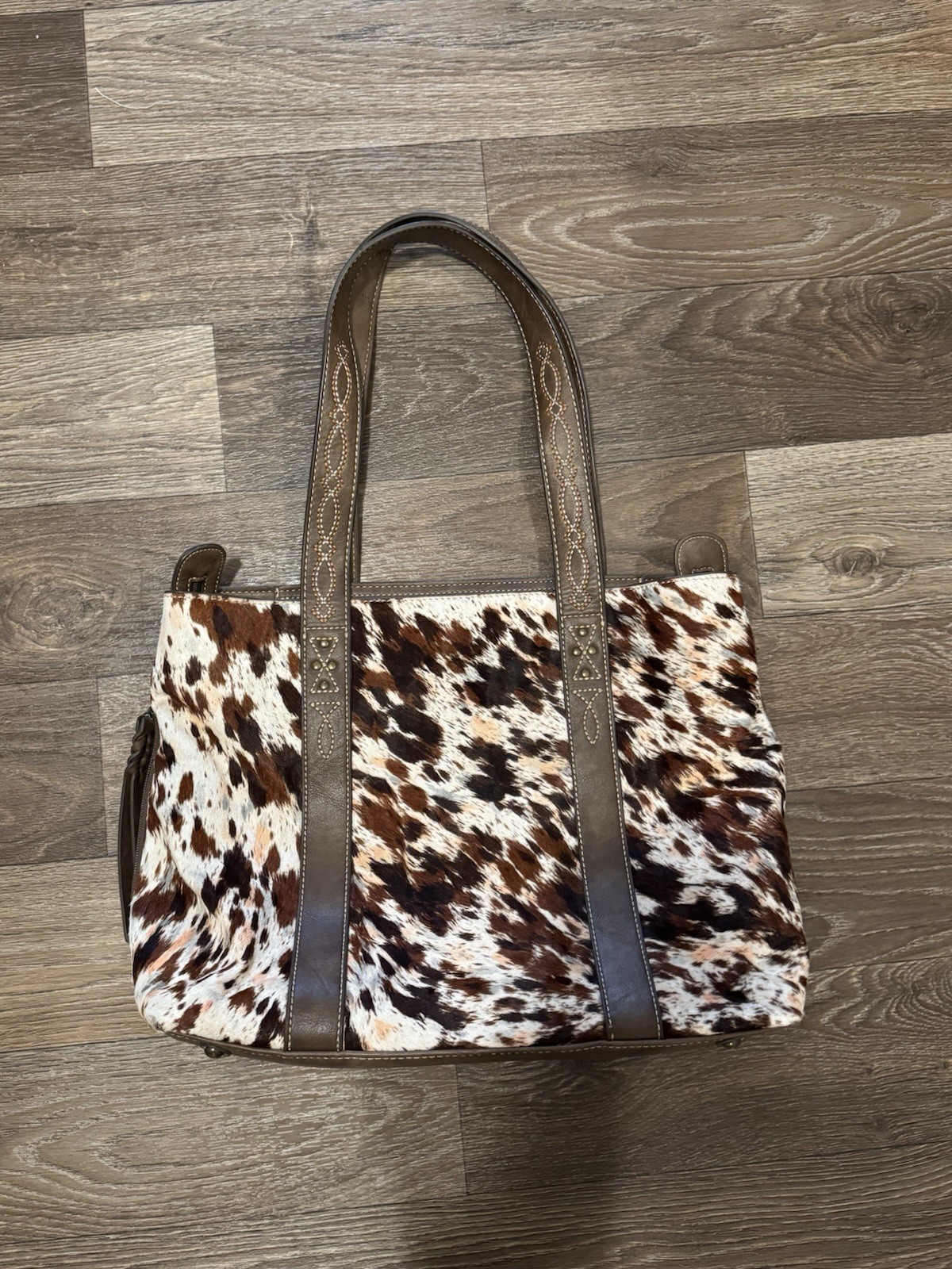 Tony Lama Women's Tote Featuring A Western-style Hair-on Cowhide Purse