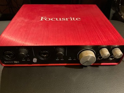 Focusrite Scarlett 6i6 1st Gen USB Audio Interface MIDI + Netzteil