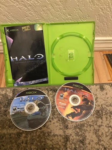 Halo: Combat Evolved (Microsoft Xbox, 2001) With Halo 2 With Manual Tested Works