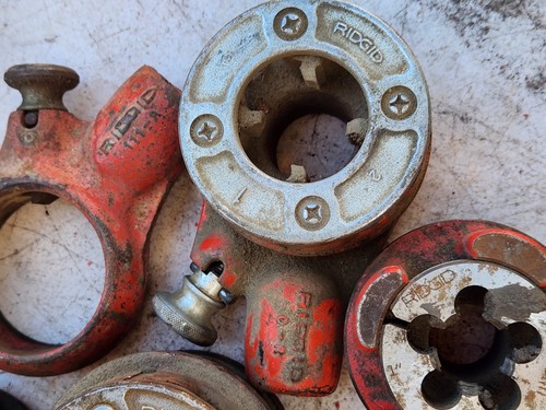 Ridgid 12-R Pipe Threader Die Head Set 12R With Cutter & Reamer & MORE - Picture 16 of 21