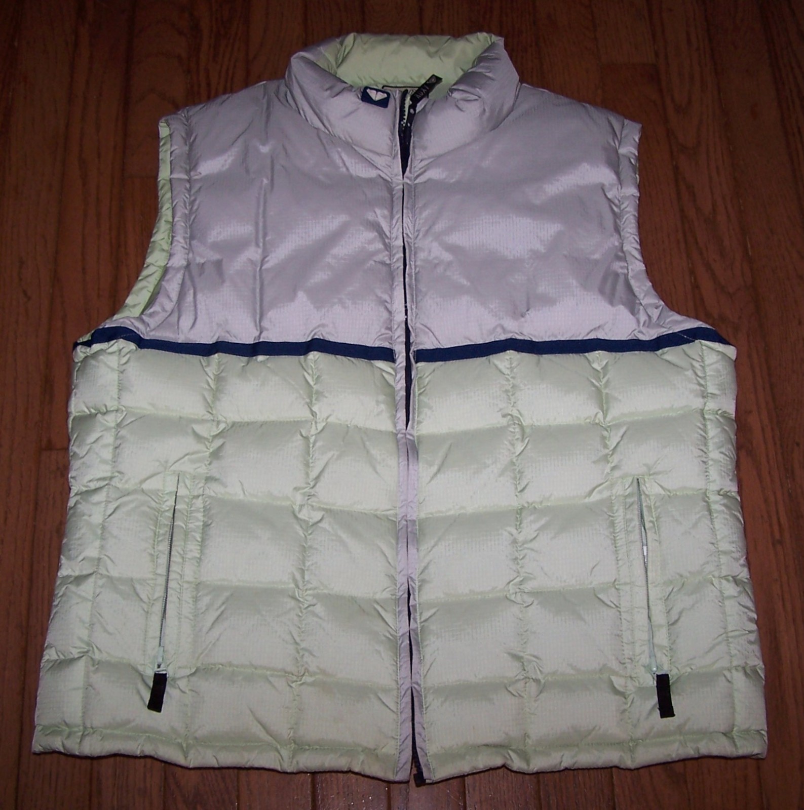Roxy Full Zip Reversible Down Vest MINT GREEN/GRE… - image 1