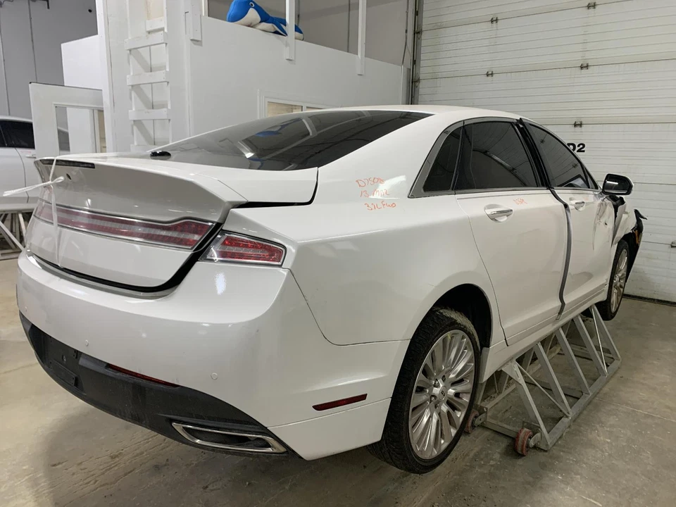 Conjunto de bomba y motor ABS usado se adapta a: Lincoln MKZ 2013 montaje 2,0 L VIN 9 8º Foto 3 de 4