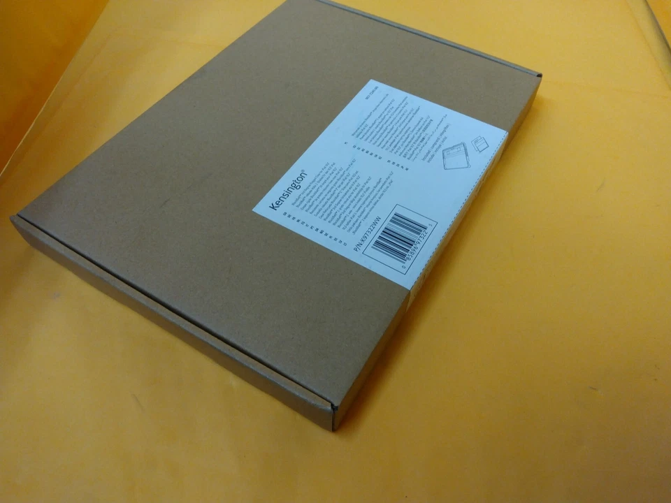 Kensington BlackBelt Carrying Case 10.2" iPad 7th Gen Tablet Black K97322WW New - Image 2 of 4