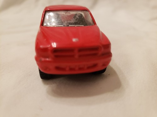 Dodge Dakota Sport Maisto Die Cast Metal Red Truck, 1:64 Scale, Loose Condition. - Picture 6 of 13