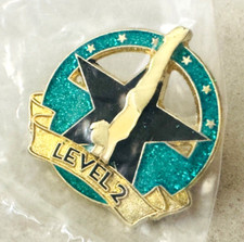 NEW Crown GLITTER Gymnastics Lapel Pin LEVEL 2 Green