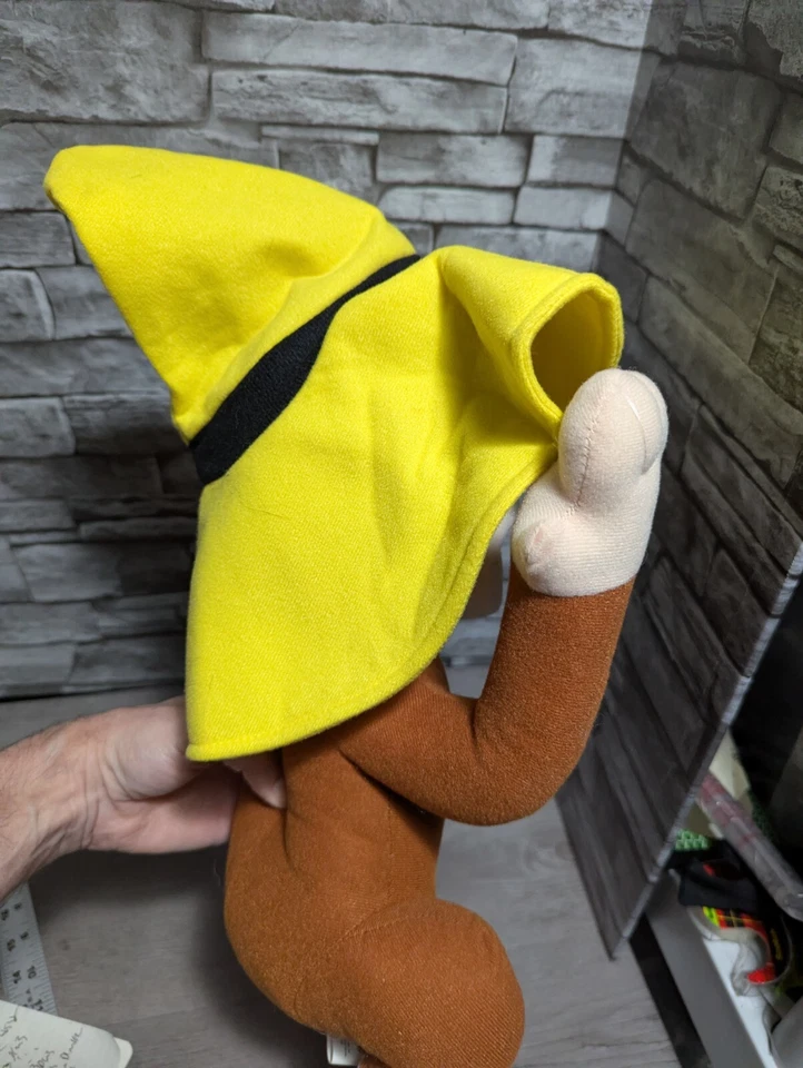 Kellytoy 18" Curious George con sombrero amarillo para hombre peluche brazos sosteniendo sombrero muñeca Foto 4 de 4