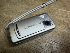 Sony Cyber-shot DSC-U20 2.0 MP Tiny Digicam Mini Camera Silver Tested WORKING