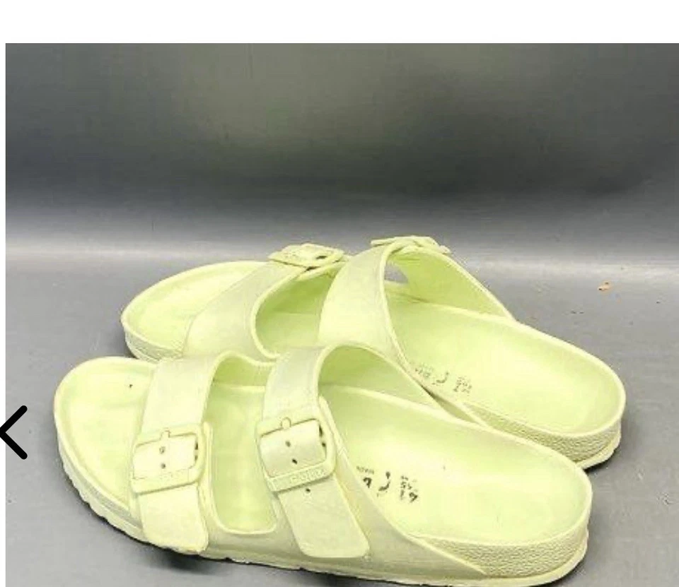 Зеленые резиновые сандалии Birkenstock немецкого производства размер 41 размер M8/L10 - Изображение 3 из 4