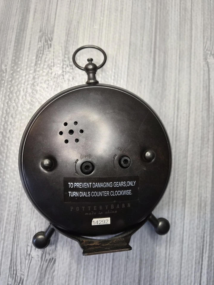 Relógio de bolso Pottery Barn em suporte bronze redondo analógico mesa tampo/pendurar - Imagem 2 de 4