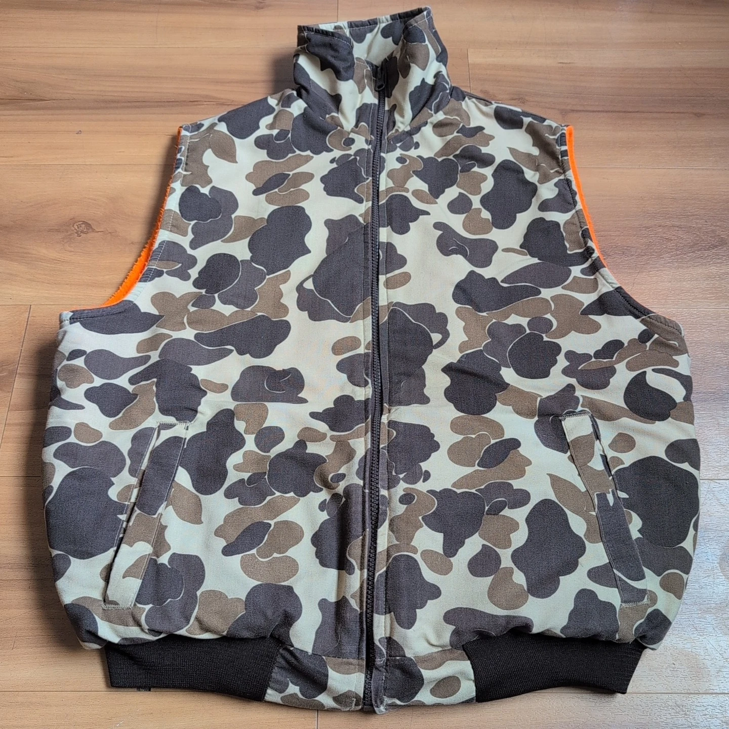Vtg King Louie Vest Mens Large Duck Camo Orange Reversible Hunting Pro Fit USA