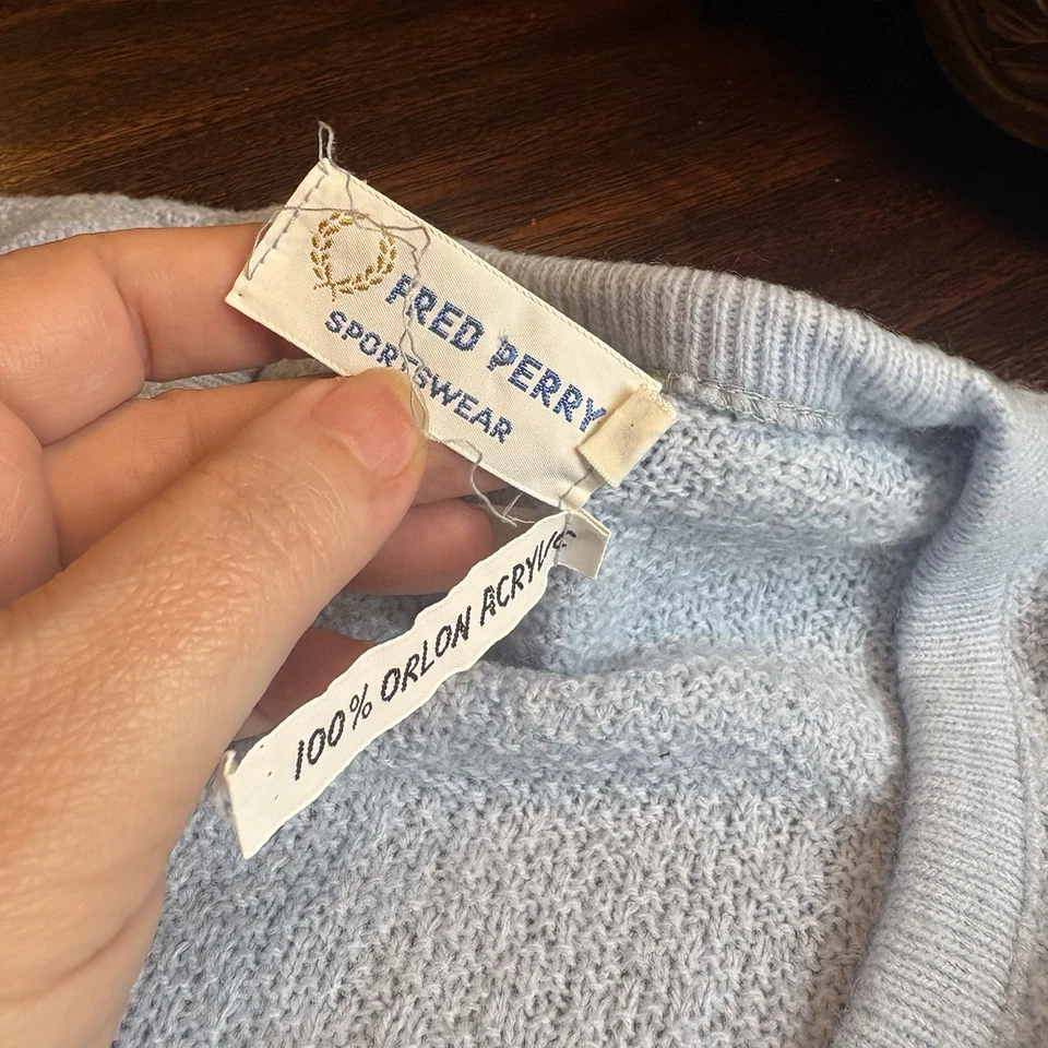 复古 NOS Fred Perry 100% Orlon 丙烯酸浅蓝色 XL 男式毛衣非常柔软 — 第 4/4 张图片