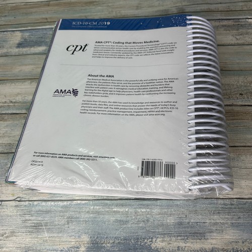 ICD-10-CM 2019 The Complete Official Codebook - Picture 2 of 5